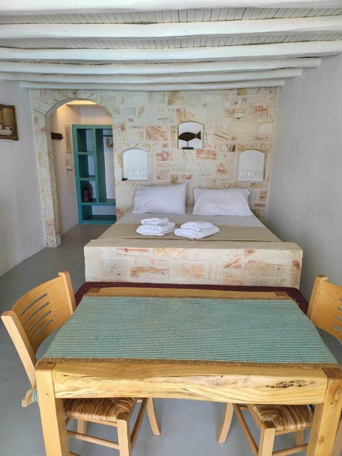Apanemo Beach House Agios Nikolaos Kímolos エクステリア 写真