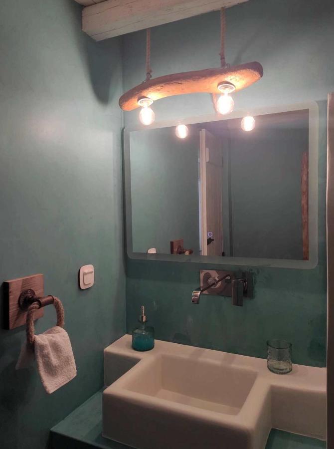 Apanemo Beach House Agios Nikolaos Kímolos エクステリア 写真