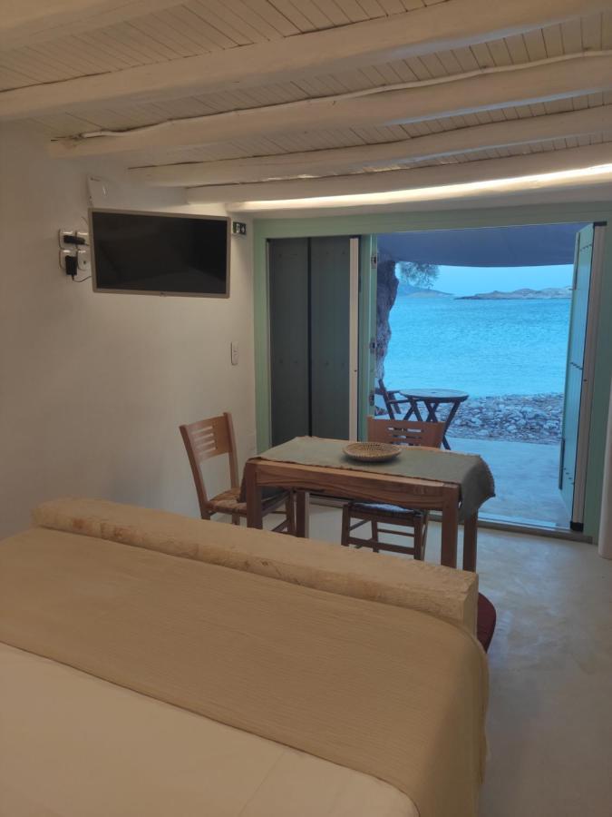 Apanemo Beach House Agios Nikolaos Kímolos エクステリア 写真